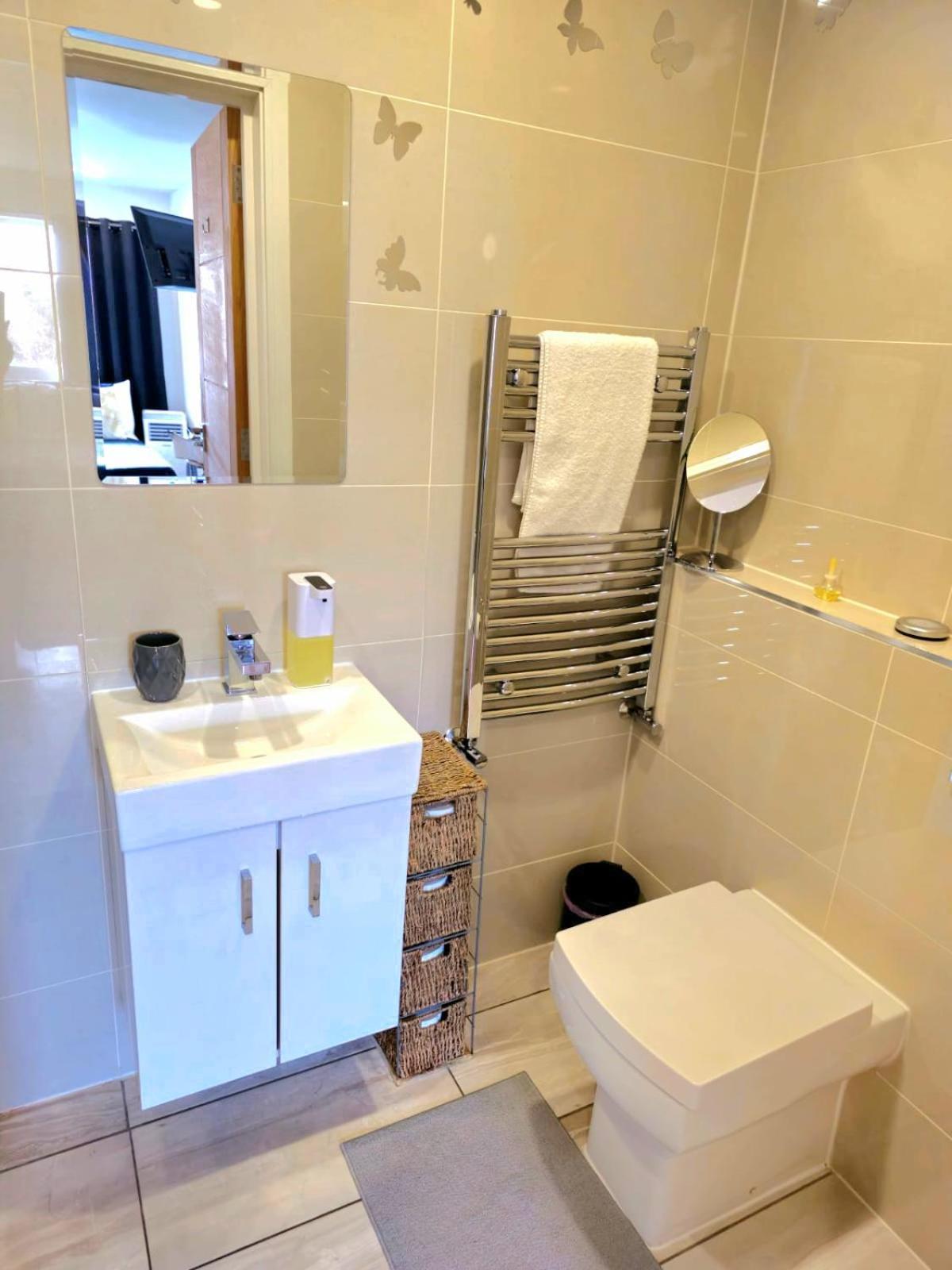 Penelope Ensuite Double Room London Eksteriør billede